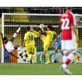 Copa Europa 08/09 Villarreal-1 Arsenal-1