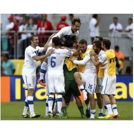 Copa Confederaciones 2013 3/4 puesto Uruguay-2 Italia-2