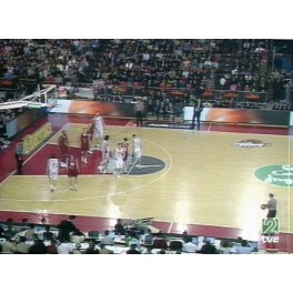 Copa del Rey 03/04 1/2 Caja San Fernando-63 Tau-88