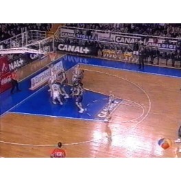 Euroliga 00/01 1/4 2ºpartido R.Madrid-88 P.Bolonia-57