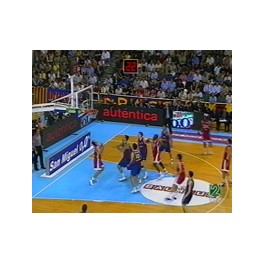 Final Liga ACB 03/04 2ºpartido Barcelona-80 Estudiantes-74