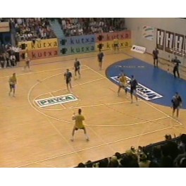 Final Copa Europa 94/95 ida E. Bidasoa-30 B. Zagreb-20