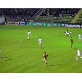 Uefa 86/87 B.Levecusen-1 D.Praga-1
