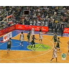 Liga ACB 04-05 fase regular Unicaja-82 R.Madrid-85